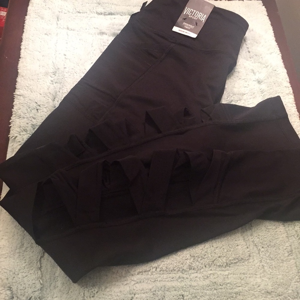 VICTORIAS SECRET LEGGINGS